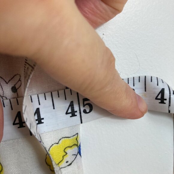 Vintage Handmade Embroidered Baby Quilt Sun Bonnet Sue Boy Flying Kite 41 x 46 - Picture 9 of 10